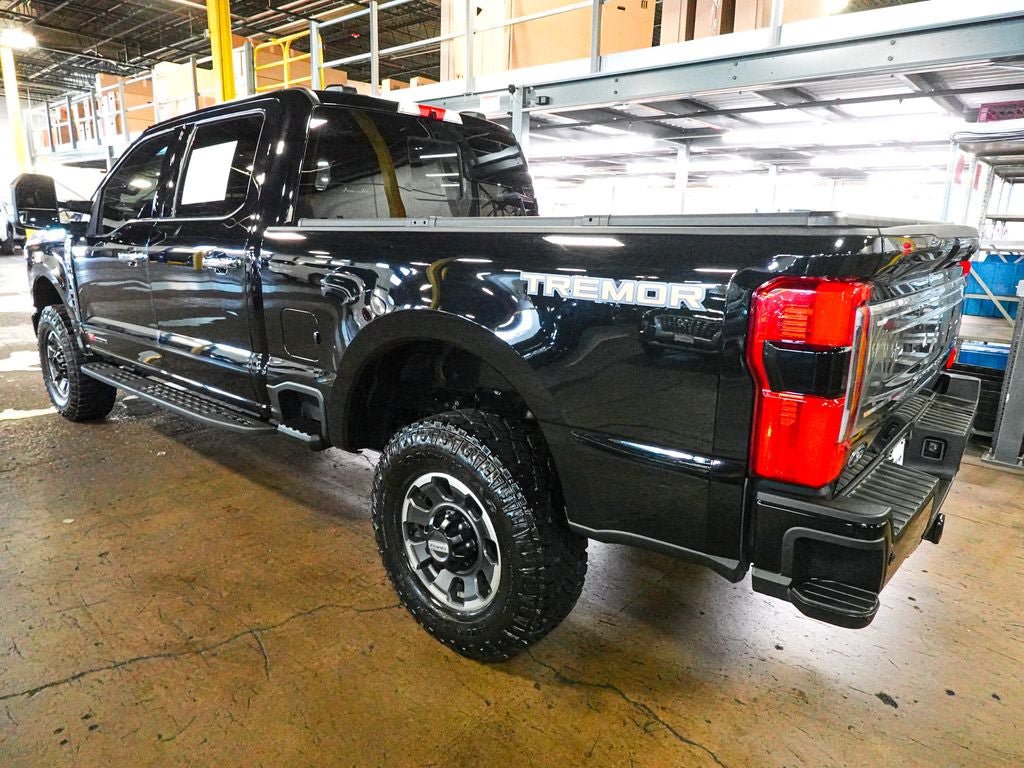 Certified 2024 Ford F250 Platinum w/ Tremor Off-Road Package AWD/4WD image 4