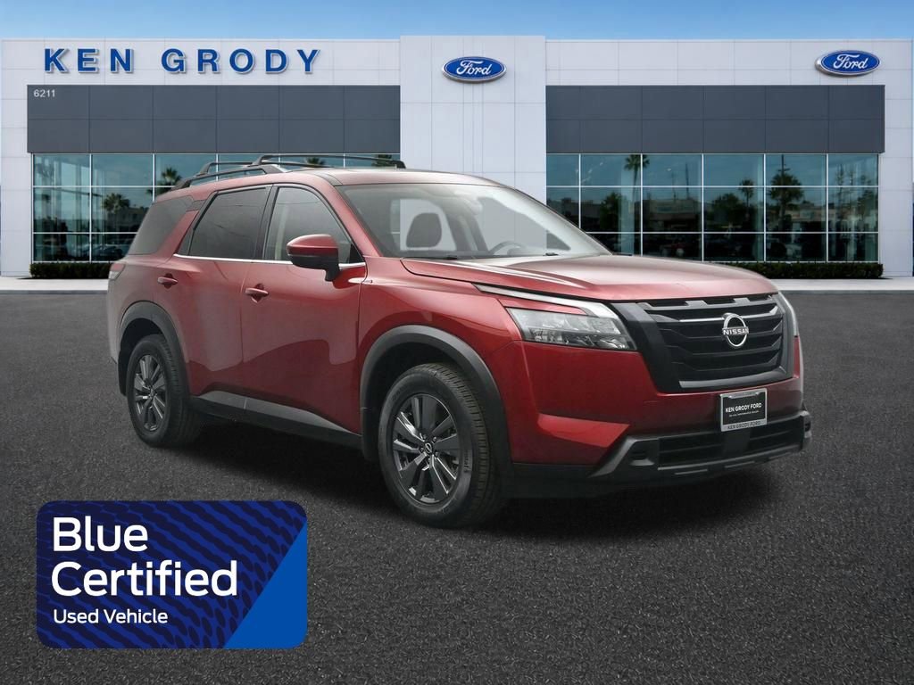 Used 2023 Nissan Pathfinder SV w/ SV Premium Package