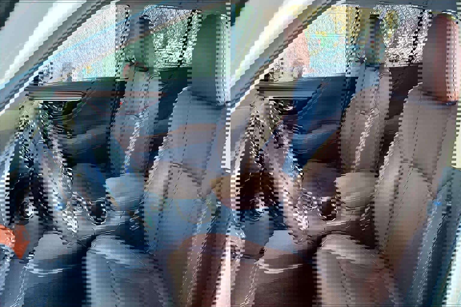 Used 2022 Subaru Outback Touring XT w/ Popular Package #2 image 10