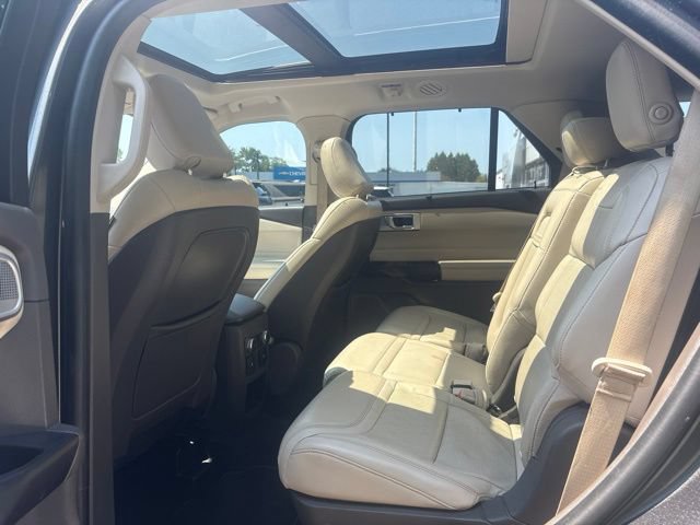 Certified 2020 Ford Explorer Platinum AWD/4WD image 13