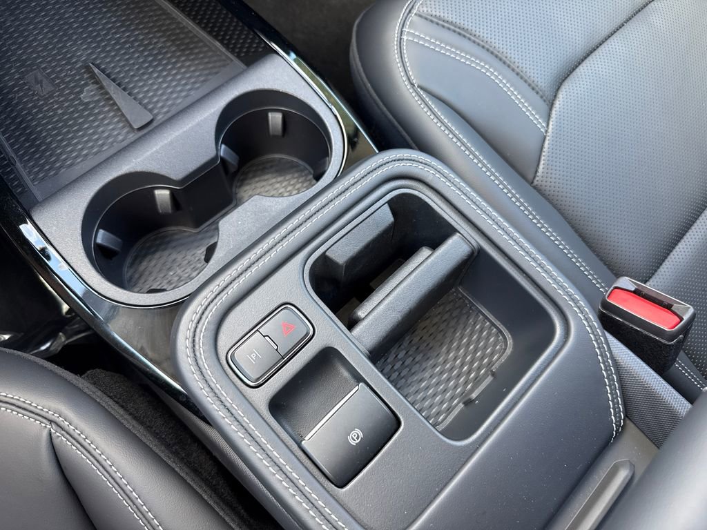 Certified 2025 Ford Mustang Mach-E Premium image 24