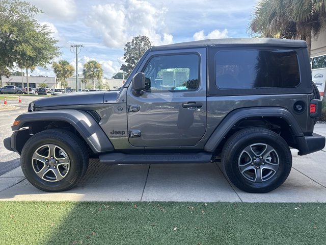 Used 2023 Jeep Wrangler Sport AWD/4WD image 8