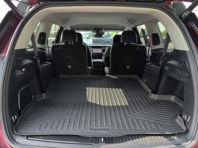Used 2021 Jeep Grand Cherokee L Limited AWD/4WD image 9