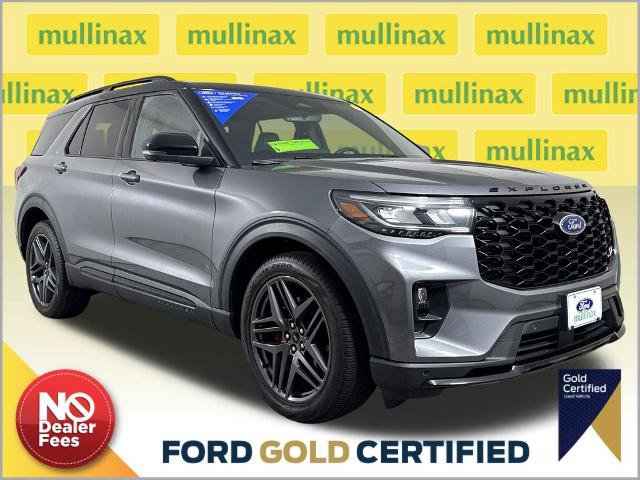 Certified 2025 Ford Explorer ST AWD/4WD image 1