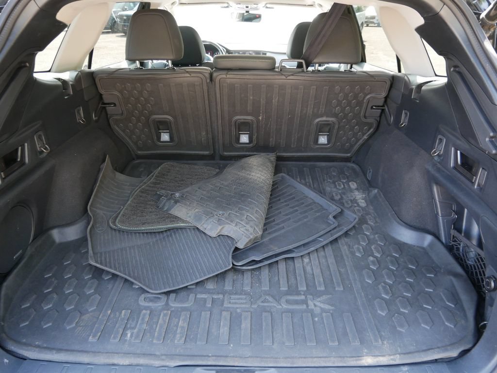 Used 2024 Subaru Outback Onyx Edition XT AWD/4WD image 12