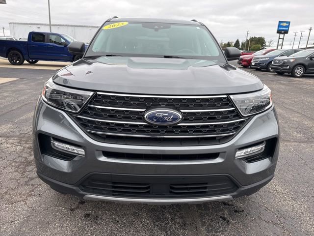 Certified 2023 Ford Explorer XLT w/ Equipment Group 202A AWD/4WD image 11