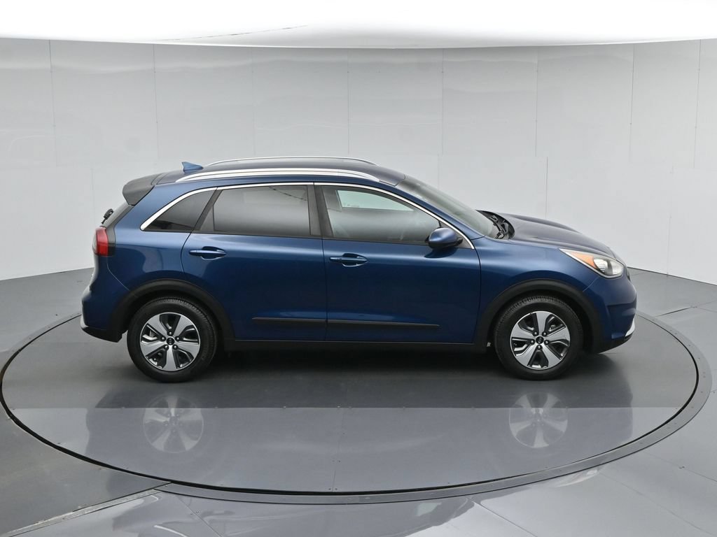 Used 2018 Kia Niro LX FWD image 71