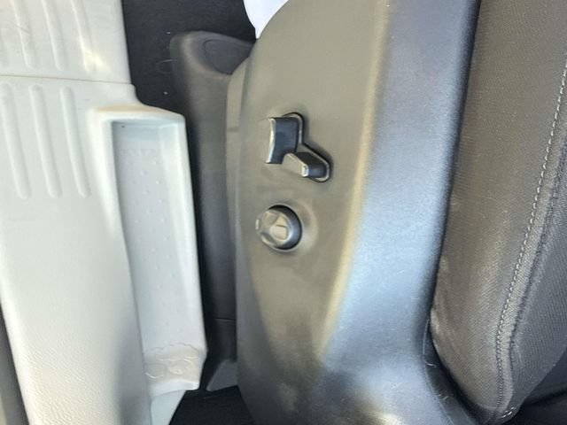 Used 2023 Chrysler Voyager LX FWD image 19
