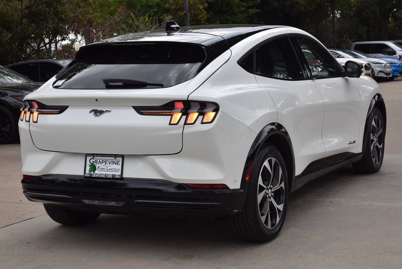 Certified 2023 Ford Mustang Mach-E Premium AWD/4WD image 8