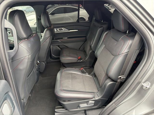 Certified 2026 Ford Explorer ST w/ Sun And Sound Package AWD/4WD image 19