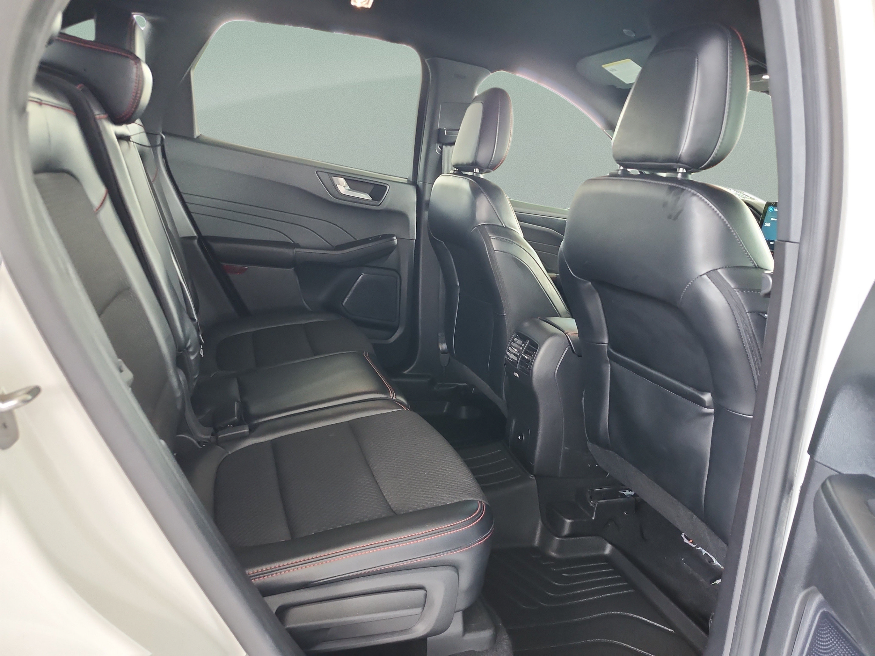 Certified 2023 Ford Escape ST-Line FWD image 19