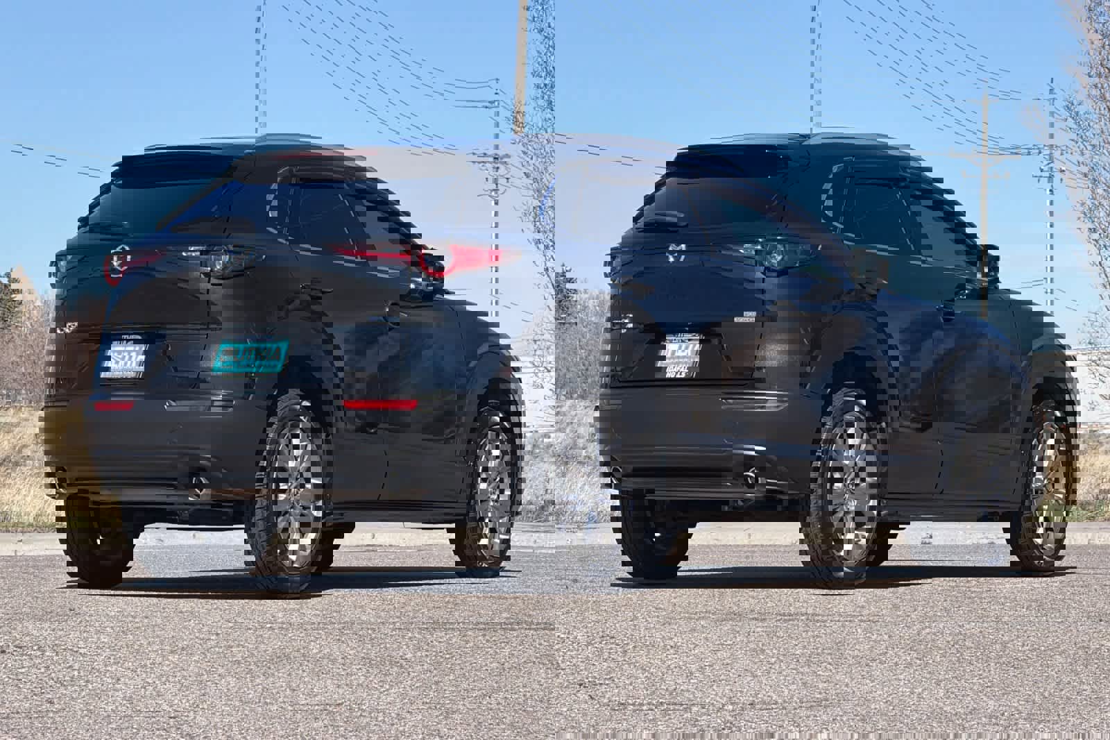 Used 2022 MAZDA CX-30 AWD 2.5 S w/ Premium Package image 2