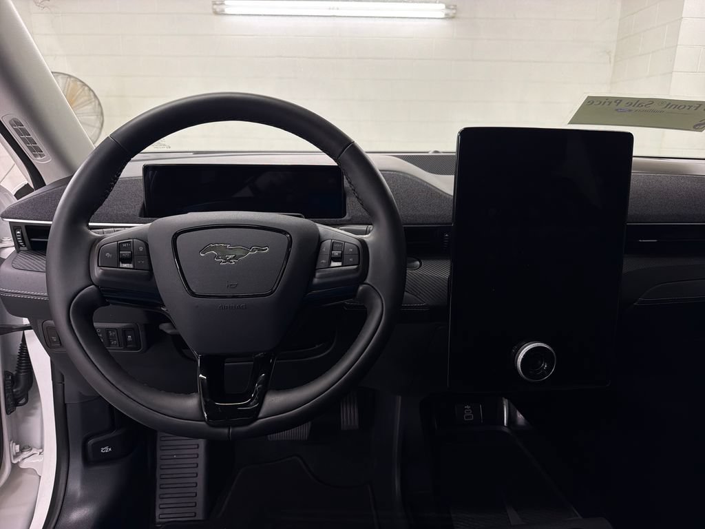 Certified 2025 Ford Mustang Mach-E Premium RWD image 9