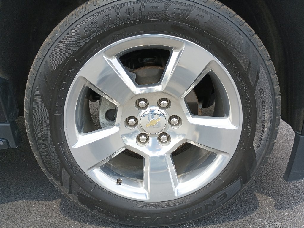 Used 2018 Chevrolet Tahoe Premier AWD/4WD image 11