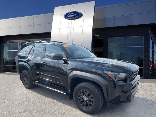 Used 2025 Toyota 4Runner SR5 RWD image 4