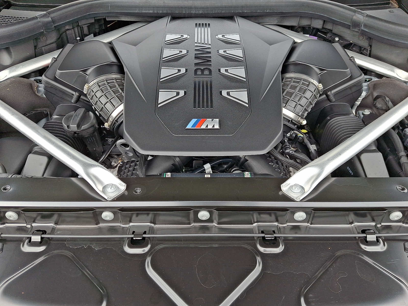 Used 2025 BMW X7 M60i AWD/4WD image 30