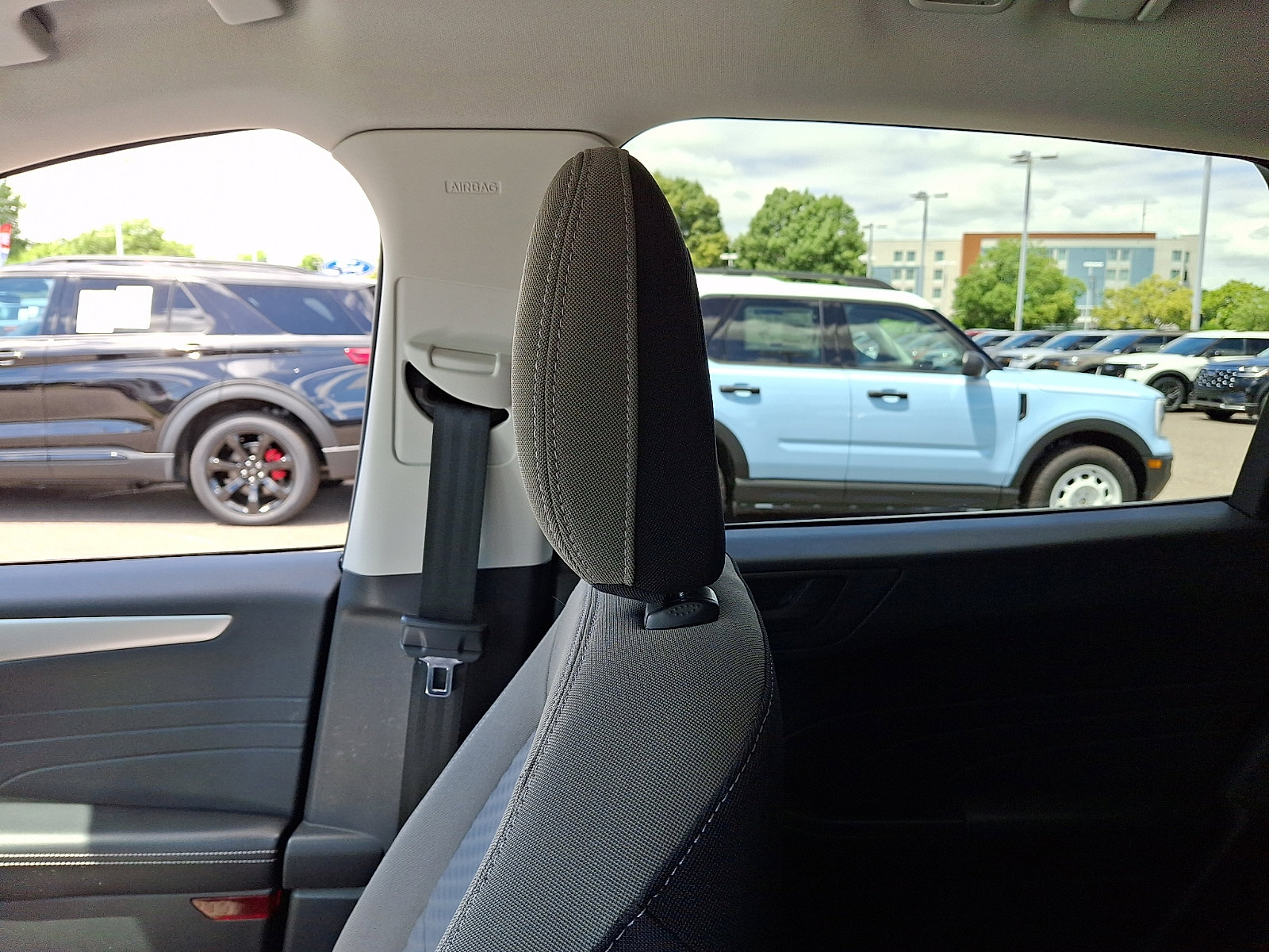 Certified 2022 Ford Escape SE w/ Convenience Package FWD image 16