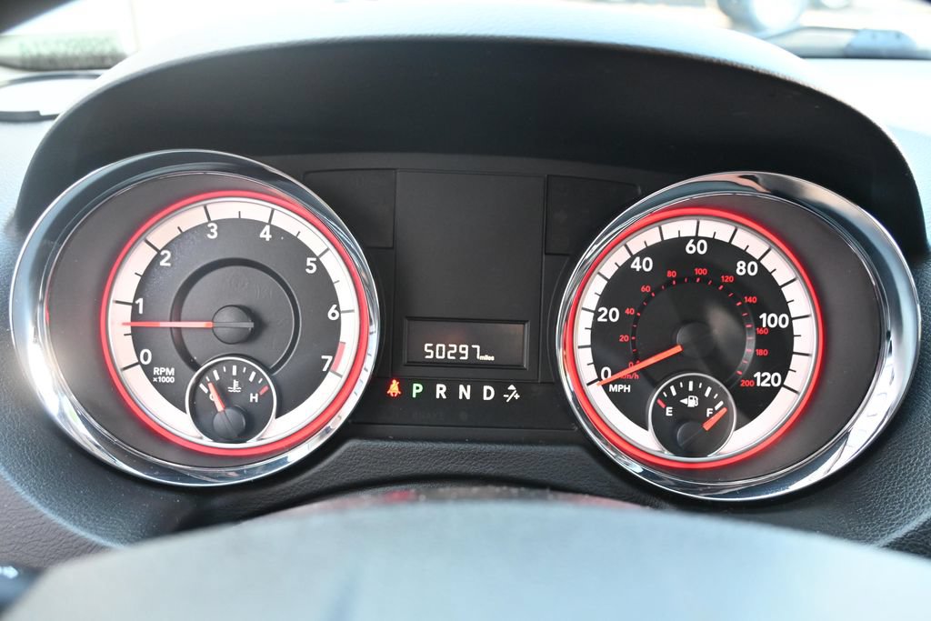 Used 2018 Dodge Grand Caravan SE w/ UConnect Hands-Free Group FWD image 32