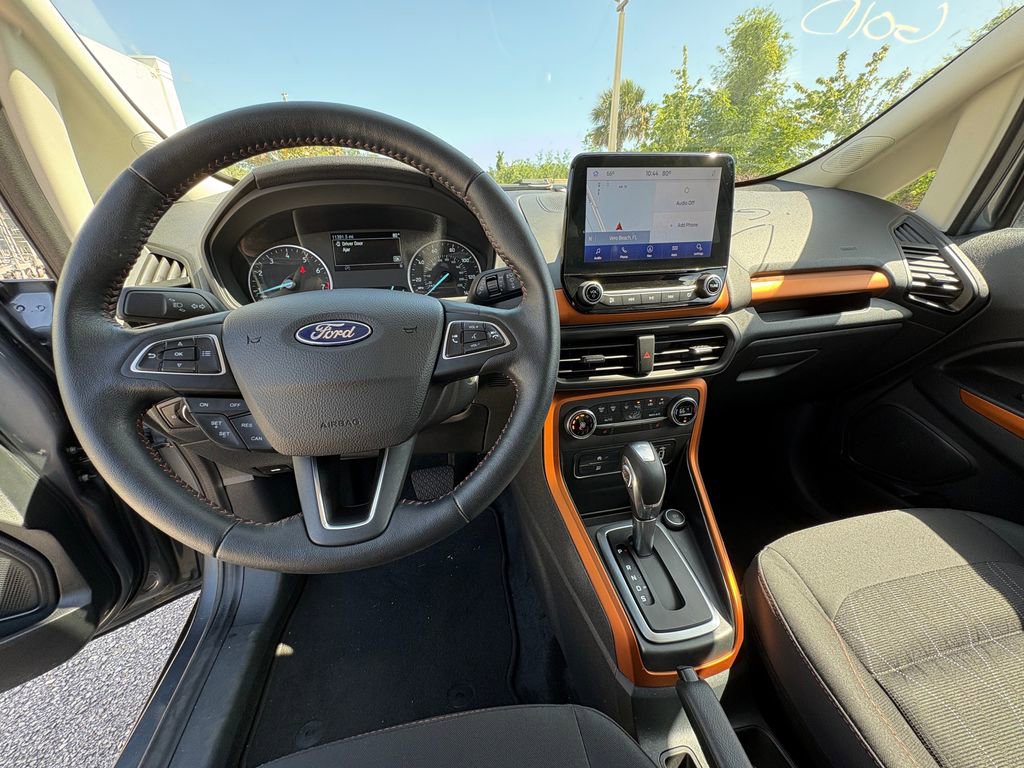 Certified 2022 Ford EcoSport SE w/ SE Convenience Package AWD/4WD image 8