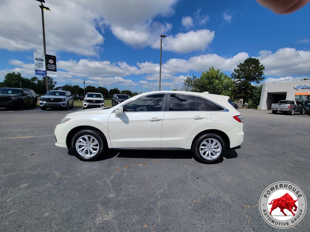 Used 2017 Acura RDX w/ Technology Package AWD/4WD image 3