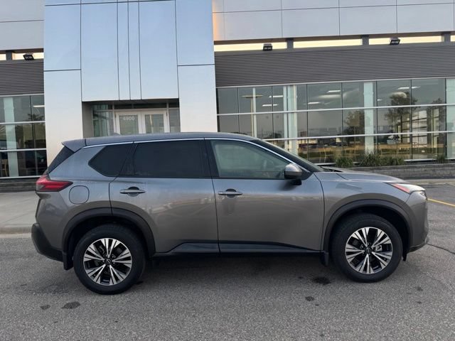 Used 2023 Nissan Rogue SV AWD/4WD image 34