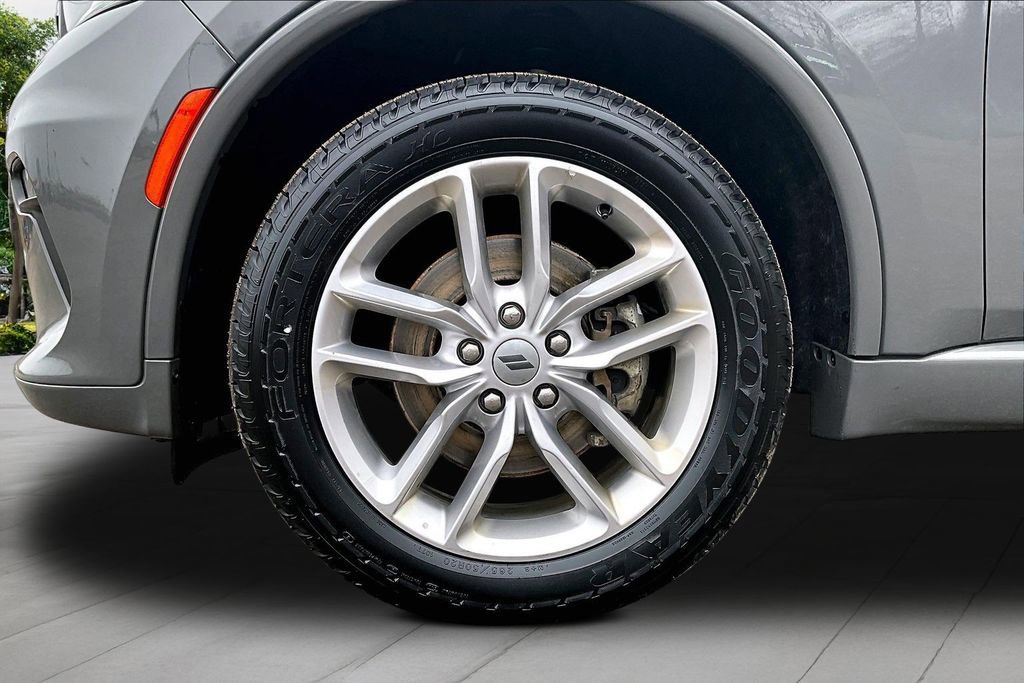 Used 2023 Dodge Durango GT image 11