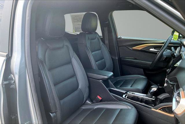 Used 2023 Chevrolet TrailBlazer ACTIV w/ Technology Package FWD image 7