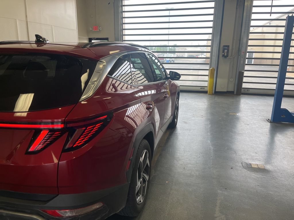 Certified 2024 Hyundai Tucson Limited FWD image 8