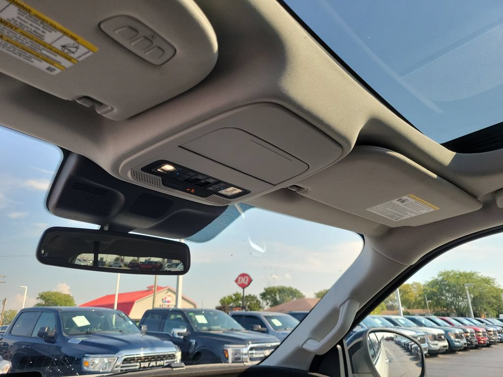 Certified 2025 Ford Expedition Max Active AWD/4WD image 30