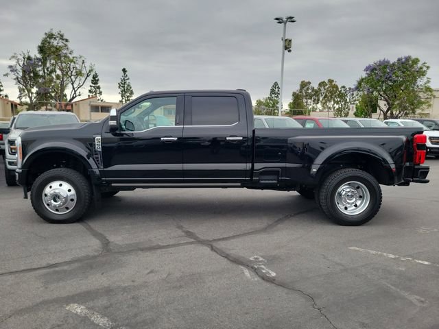 Certified 2023 Ford F450 Platinum w/ FX4 Off-Road Package AWD/4WD image 35