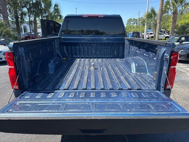 Used 2025 Chevrolet Silverado 2500 LTZ AWD/4WD image 14