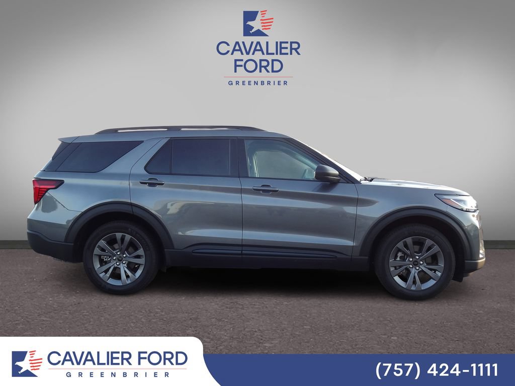 Certified 2026 Ford Explorer Active w/ Active Comfort Package AWD/4WD image 2
