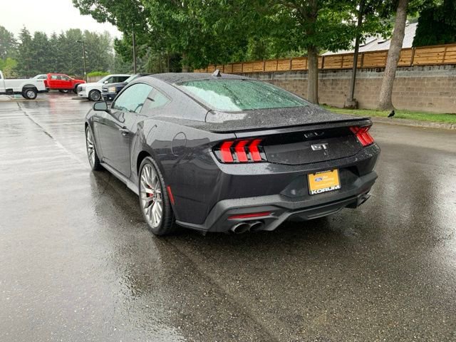 Certified 2024 Ford Mustang GT Premium RWD image 3
