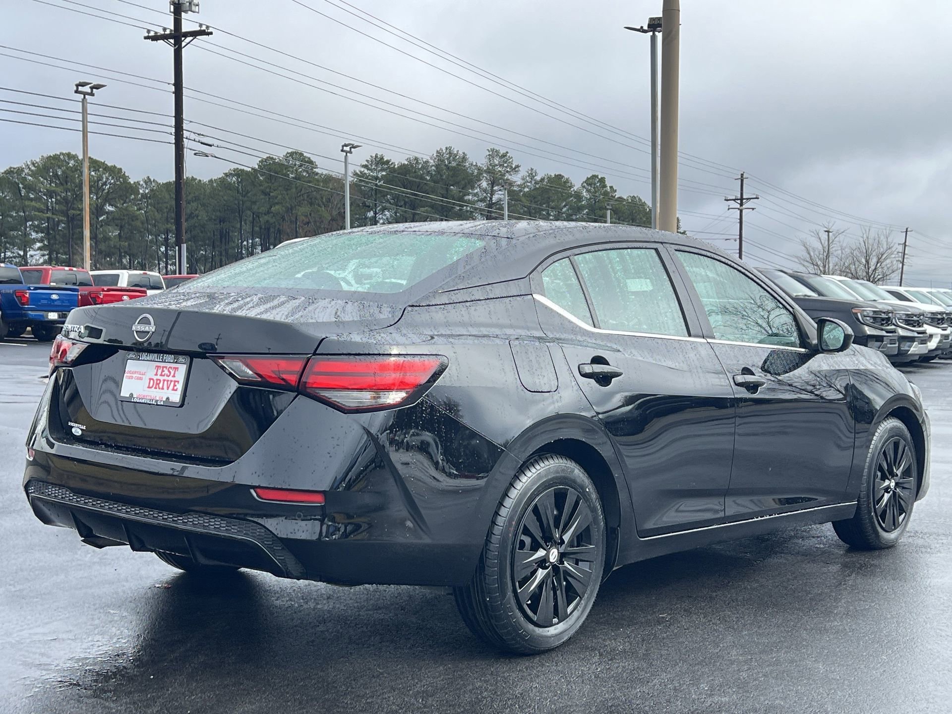Used 2025 Nissan Sentra S image 3