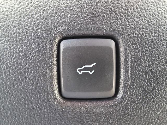 Certified 2024 Ford Escape ST-Line w/ Tech Pack #1 image 28