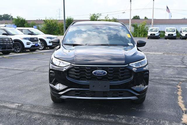 Certified 2024 Ford Escape ST-Line w/ Tech Pack #1 AWD/4WD image 6