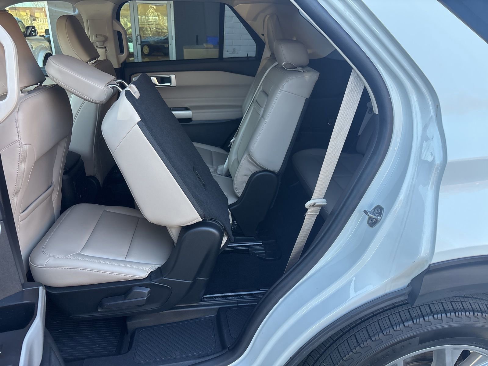 Certified 2023 Ford Explorer XLT w/ Equipment Group 202A image 43