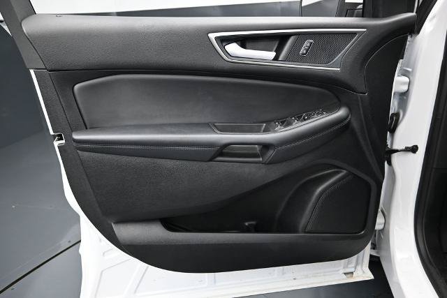 Certified 2024 Ford Edge SEL w/ Convenience Package AWD/4WD image 15