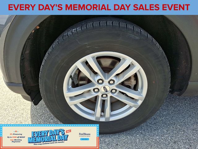 Certified 2022 Ford Explorer XLT w/ Equipment Group 202A AWD/4WD image 28