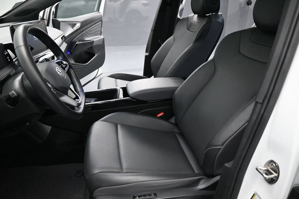 Used 2024 Volkswagen ID.4 S RWD image 9