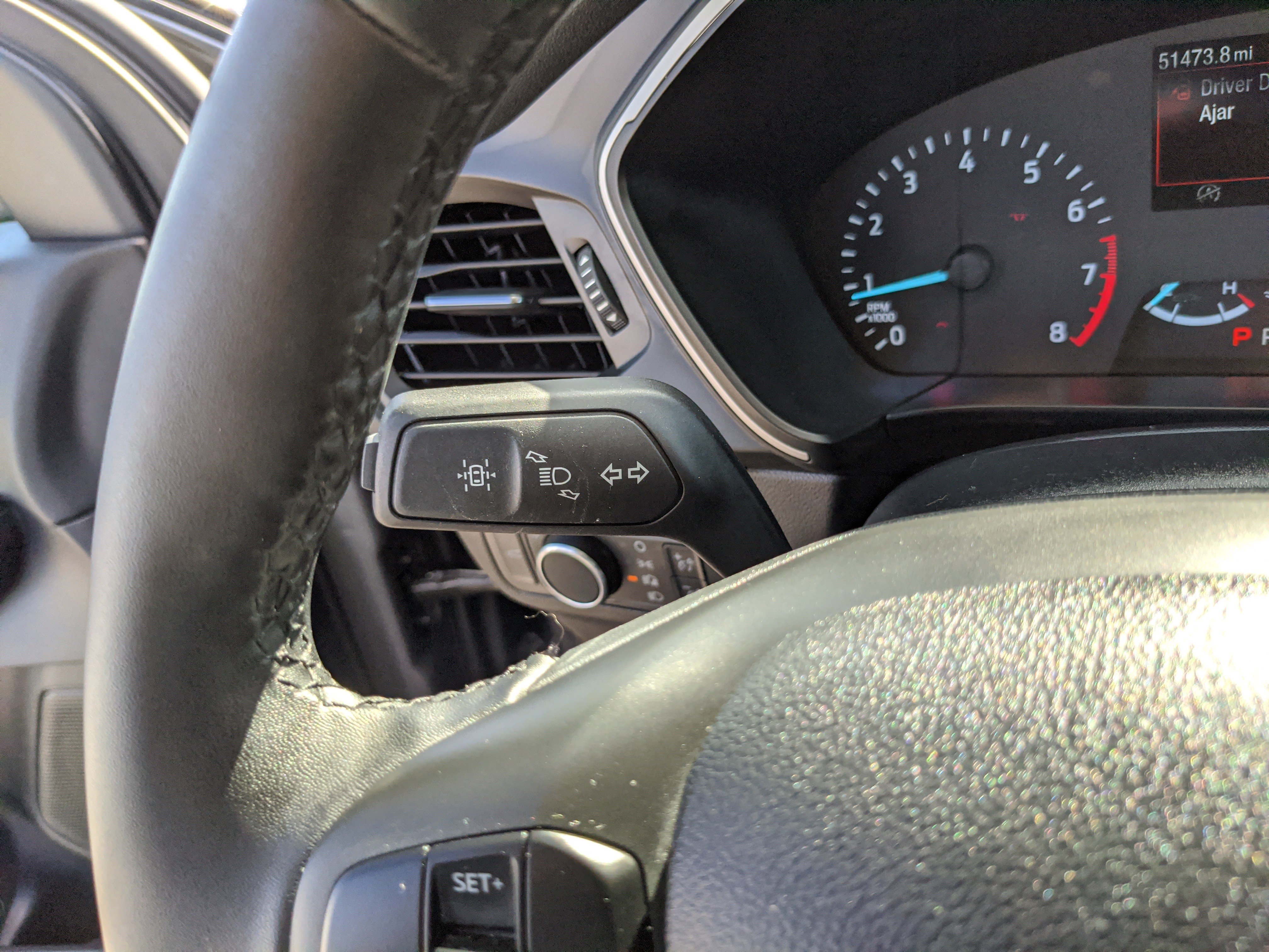 Certified 2022 Ford Escape SE w/ SE Sport Appearance Package image 35