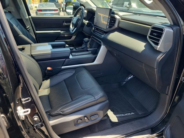 Used 2023 Toyota Sequoia SR5 w/ SR5 Premium Package AWD/4WD image 19