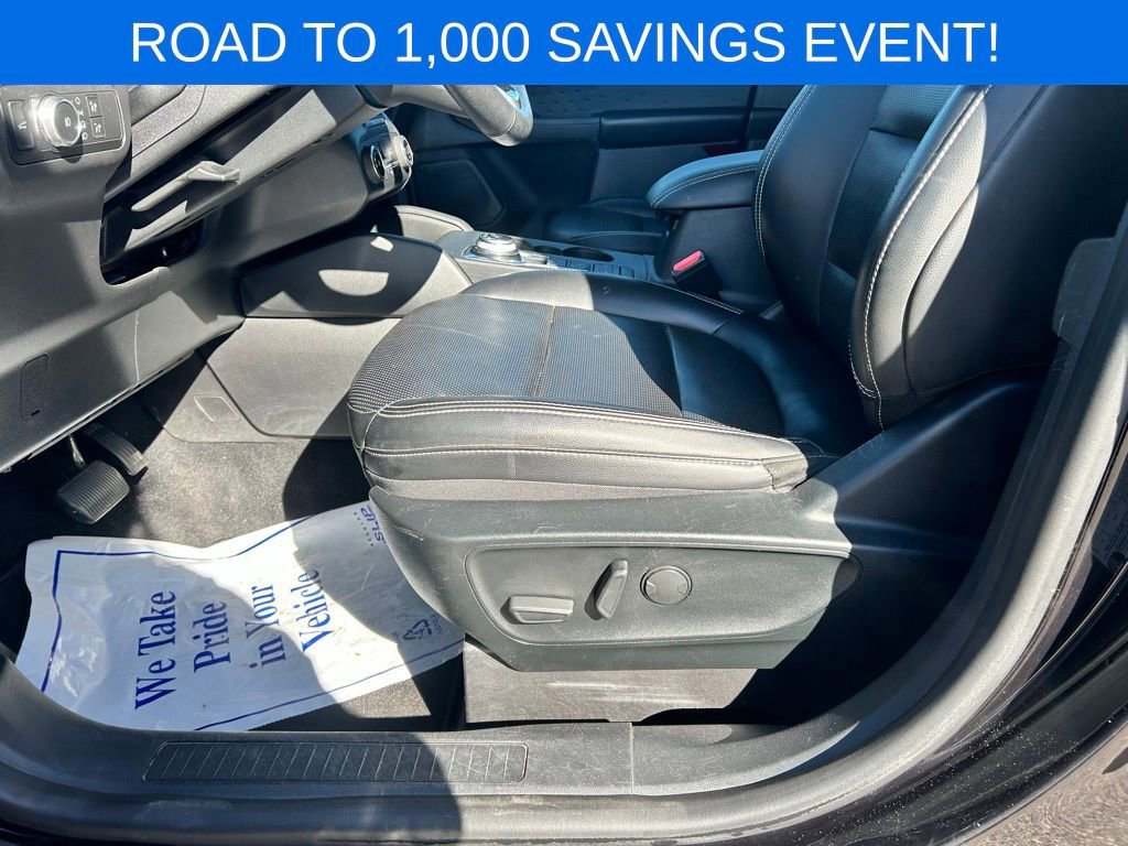 Certified 2020 Ford Escape SEL image 13