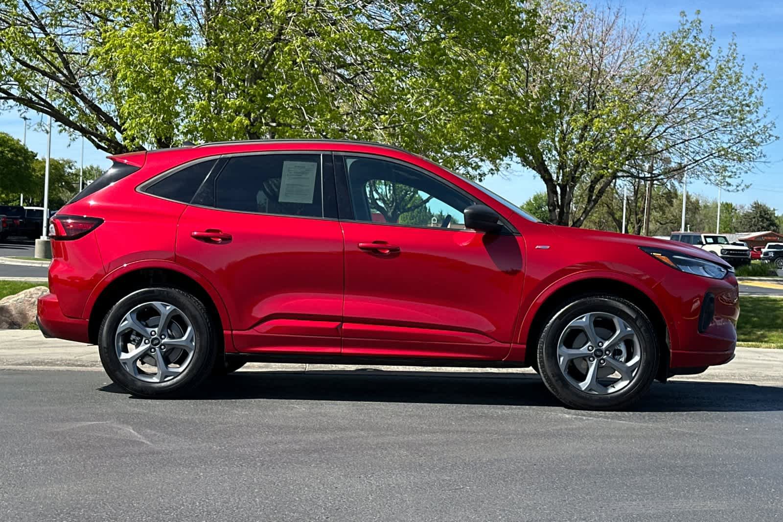 Certified 2024 Ford Escape ST-Line w/ Tech Pack #1 AWD/4WD image 8