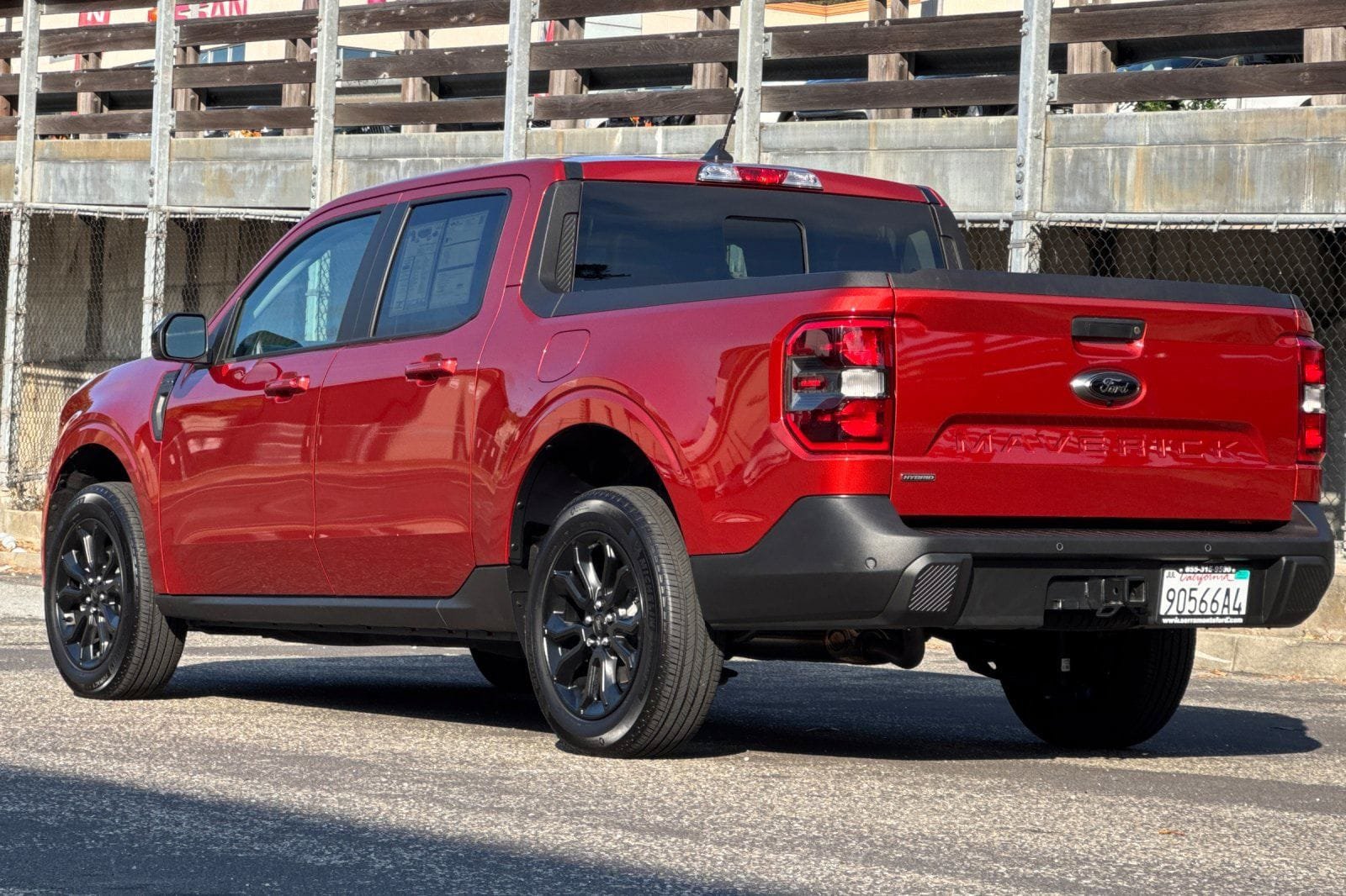 Certified 2024 Ford Maverick Lariat w/ Black Appearance Package FWD image 9