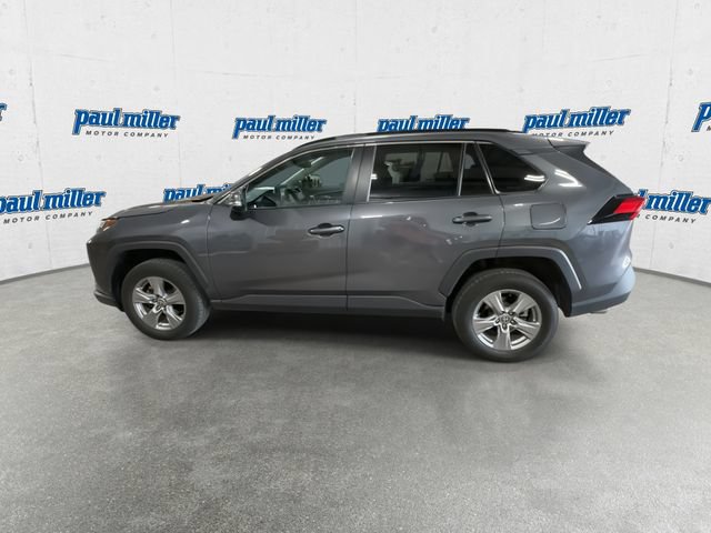 Used 2022 Toyota RAV4 XLE AWD/4WD image 7