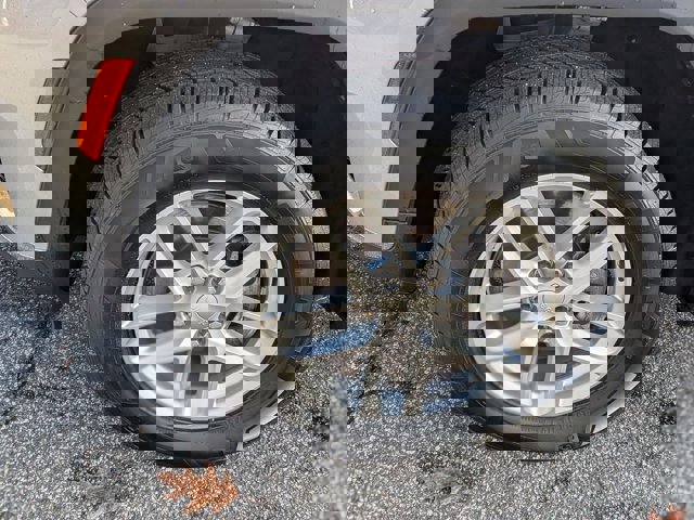 Used 2022 Jeep Grand Cherokee L Laredo w/ Luxury Tech Group I image 11