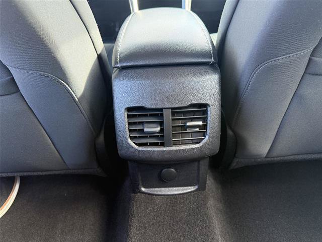 Certified 2019 Ford Fusion SE FWD image 14