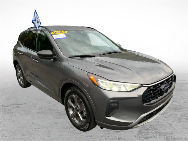 Certified 2023 Ford Escape ST-Line w/ Tech Pack #1 AWD/4WD image 8