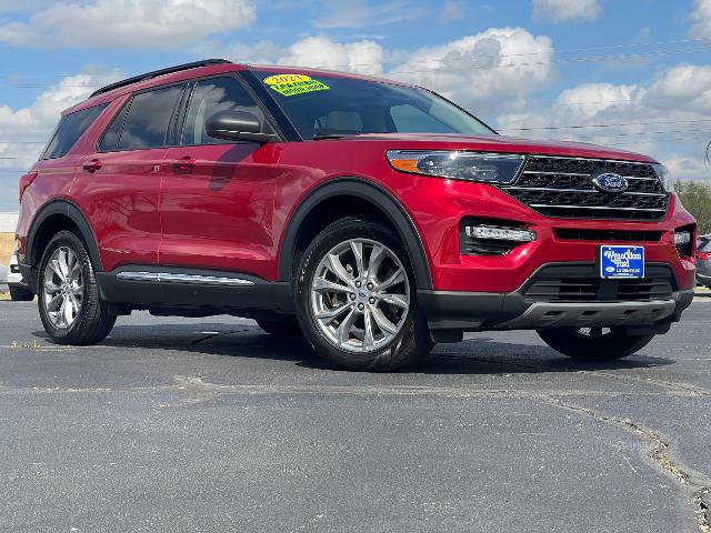 Certified 2023 Ford Explorer XLT w/ Equipment Group 202A image 5